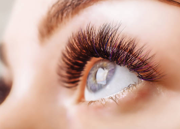 The Dos and Don'ts of Storing Eyelash Extension Adhesive Glue